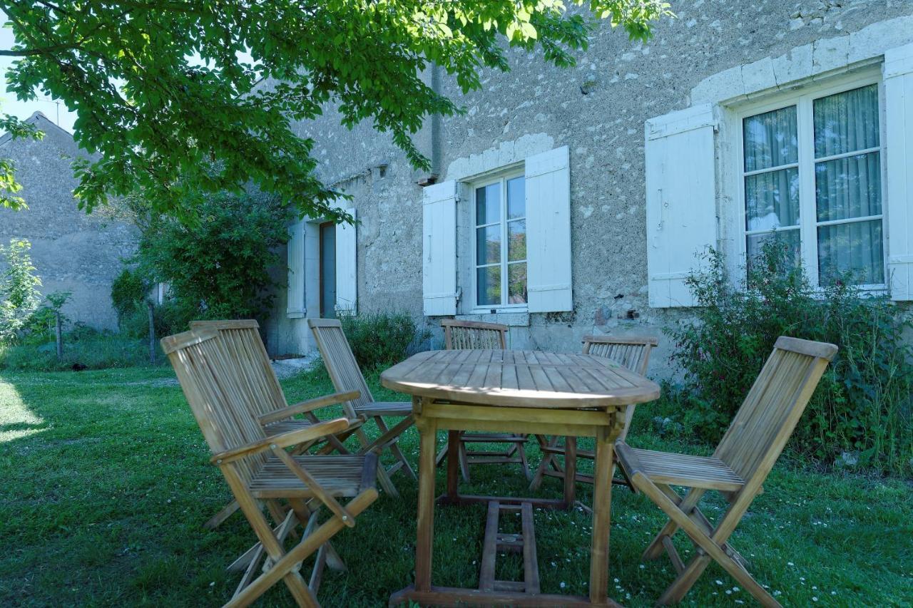 La Boisselee Hotel Saint-Dye-sur-Loire Exterior foto